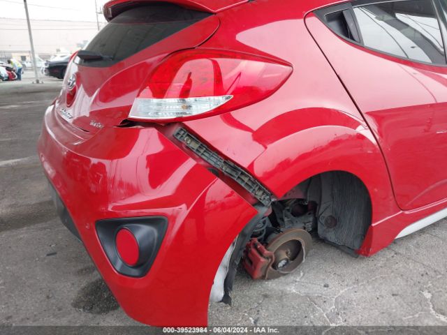 KMHTC6AE5GU257641 Hyundai Veloster Turbo