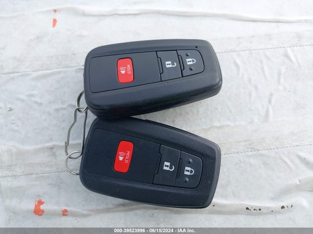Toyota C-hr Limited 2022 NMTKHMBX8NR144546 Image 11