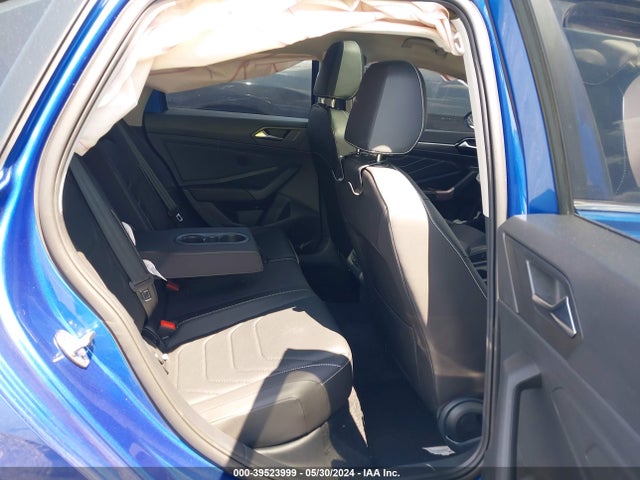 3VWGM7BU9PM053991 Volkswagen Jetta 1.5t Sel