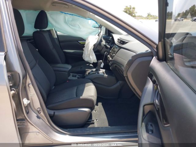 JN8AT2MT9LW036819 Nissan Rogue S Fwd