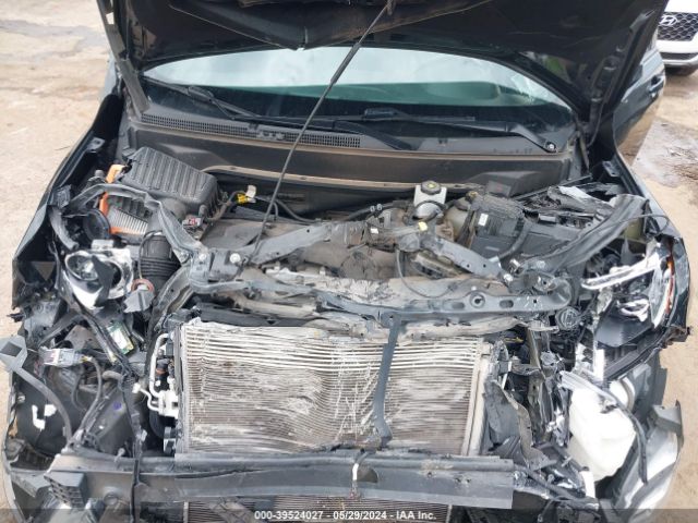 2GNAXKEX9J6282057 Chevrolet EQUINOX LT