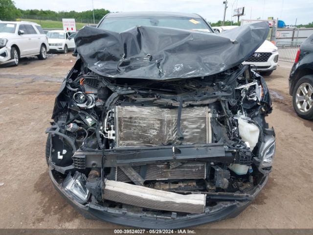 2GNAXKEX9J6282057 Chevrolet EQUINOX LT