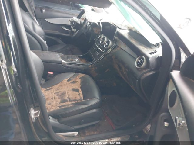 WDC0G8DB0LF726247 Mercedes-Benz GLC 300