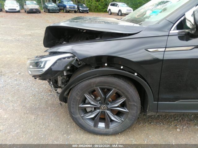 3VV2B7AX8NM127009 Volkswagen Tiguan 2.0t Se