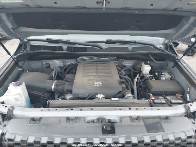 5TFEY5F15MX274660 Toyota Tundra Sr5