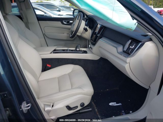 2024 VOLVO XC60 YV4L12RK1R1740042 Photo 4