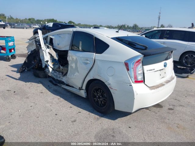 JTDKN3DU2F0399785 Toyota Prius