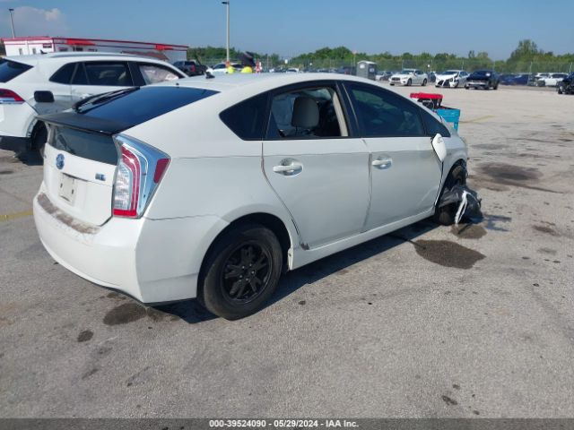 JTDKN3DU2F0399785 Toyota Prius