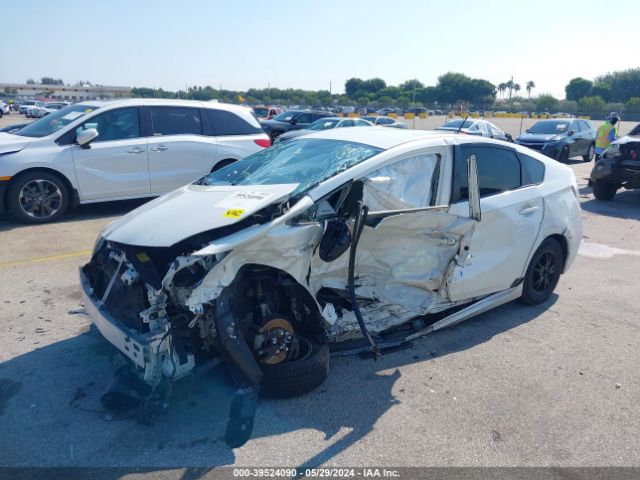 JTDKN3DU2F0399785 Toyota Prius