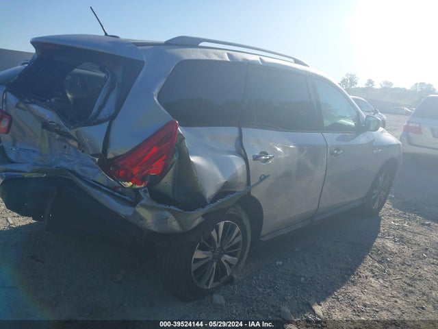 Nissan Pathfinder Sv 2017 5N1DR2MN7HC619614 Image 4