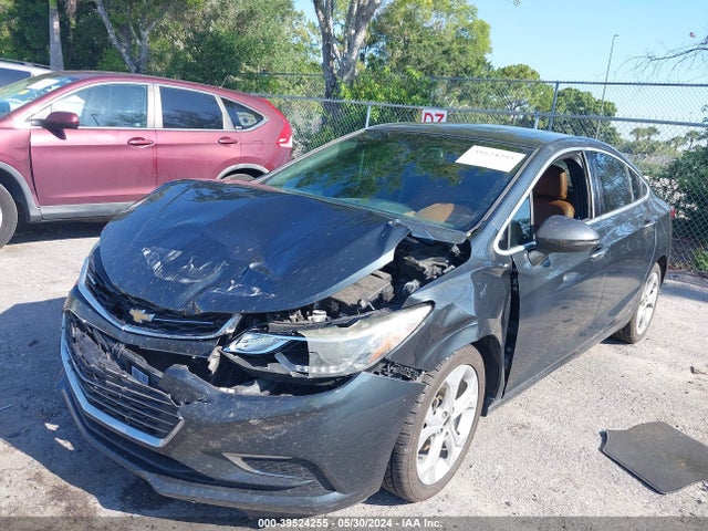 Chevrolet Cruze Premier Auto 2017 1G1BF5SM4H7180339 Image 2