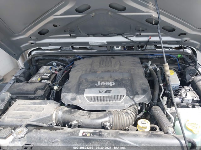1C4HJWDG5JL864603 Jeep Wrangler Jk Unlimited Sport S 4x4