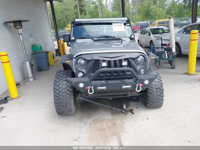 1C4HJWDG5JL864603 Jeep Wrangler Jk Unlimited Sport S 4x4