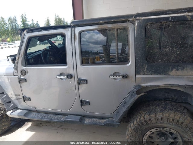 1C4HJWDG5JL864603 Jeep Wrangler Jk Unlimited Sport S 4x4