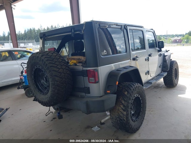 1C4HJWDG5JL864603 Jeep Wrangler Jk Unlimited Sport S 4x4