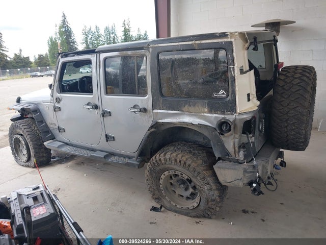 1C4HJWDG5JL864603 Jeep Wrangler Jk Unlimited Sport S 4x4