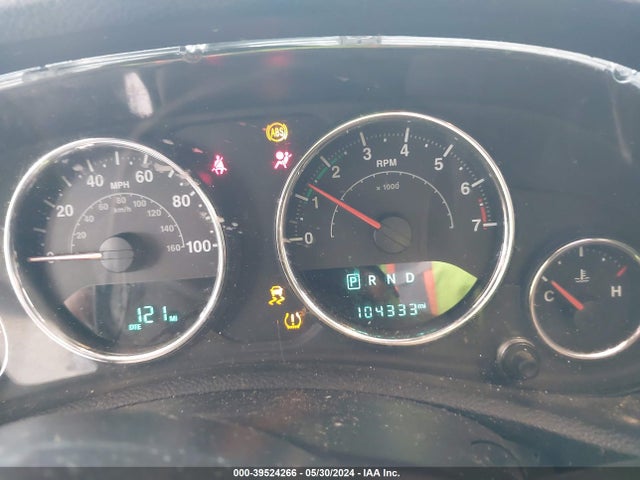 1C4HJWDG5JL864603 Jeep Wrangler Jk Unlimited Sport S 4x4