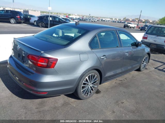3VWD17AJ5GM307103 Volkswagen Jetta 1.8t Sport
