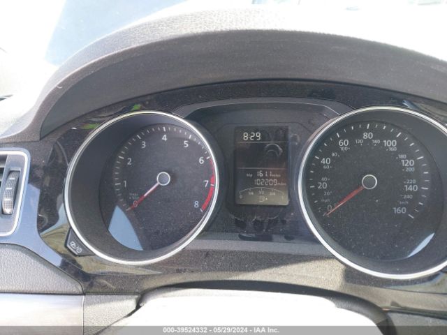 3VWD17AJ5GM307103 Volkswagen Jetta 1.8t Sport