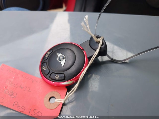 2011 MINI COOPER WMWSU3C51BT096032 Photo 10