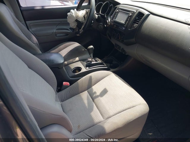Toyota Tacoma Prerunner 2014 5TFJX4GN2EX035839 Image 5