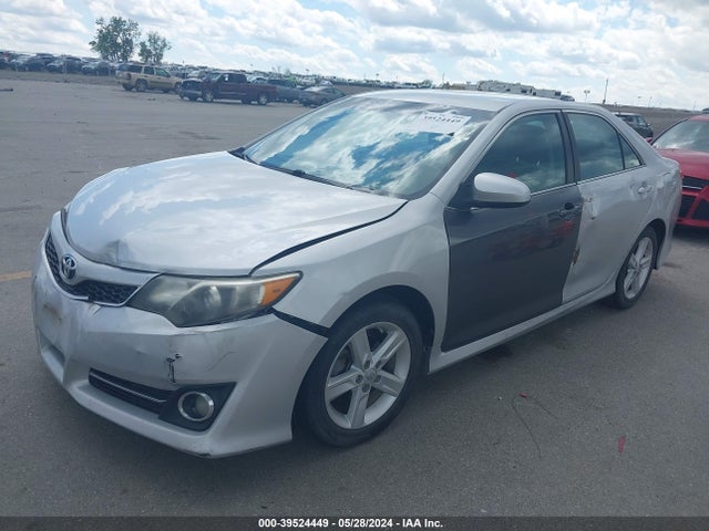 Toyota CAMRY SE 2014 4T1BF1FK7EU406729 Image 2