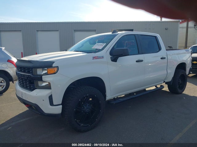 Chevrolet Silverado 1500 Custom Trail Boss 2019 3GCPYCEFXKG266209 Image 2