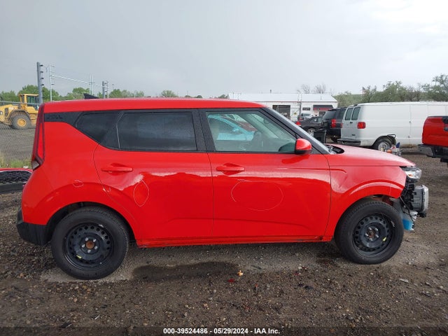 KIA SOUL LX 2022 KNDJ23AUXN7182743 Image 14