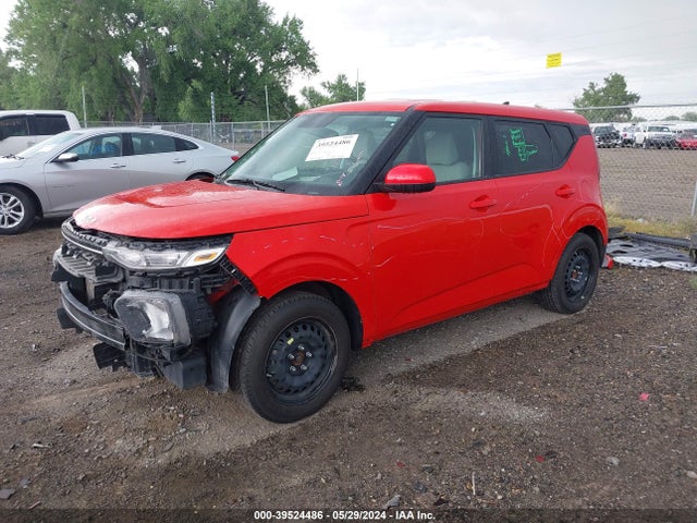 KIA SOUL LX 2022 KNDJ23AUXN7182743 Image 2