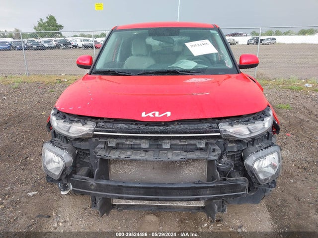 KIA SOUL LX 2022 KNDJ23AUXN7182743 Image 6