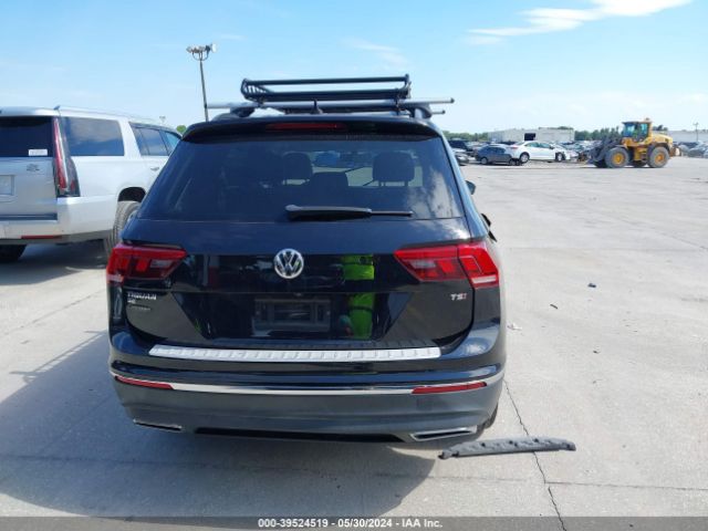 3VV3B7AX7JM145256 Volkswagen Tiguan 2.0t Se/2.0t Sel