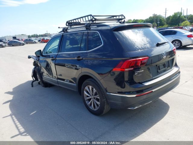 3VV3B7AX7JM145256 Volkswagen Tiguan 2.0t Se/2.0t Sel
