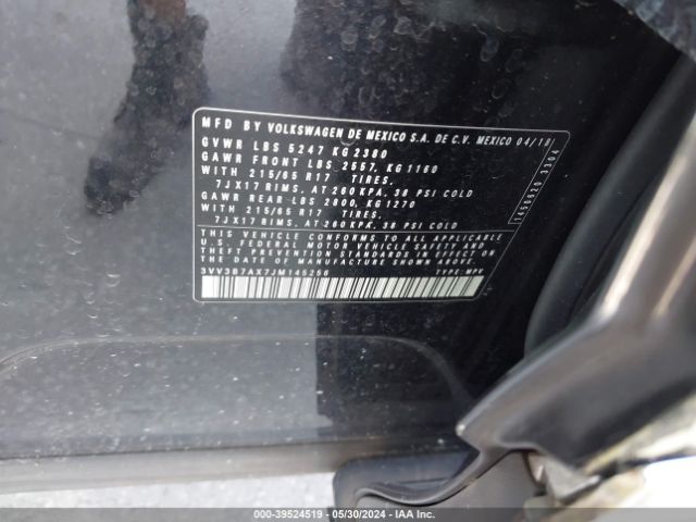 3VV3B7AX7JM145256 Volkswagen Tiguan 2.0t Se/2.0t Sel