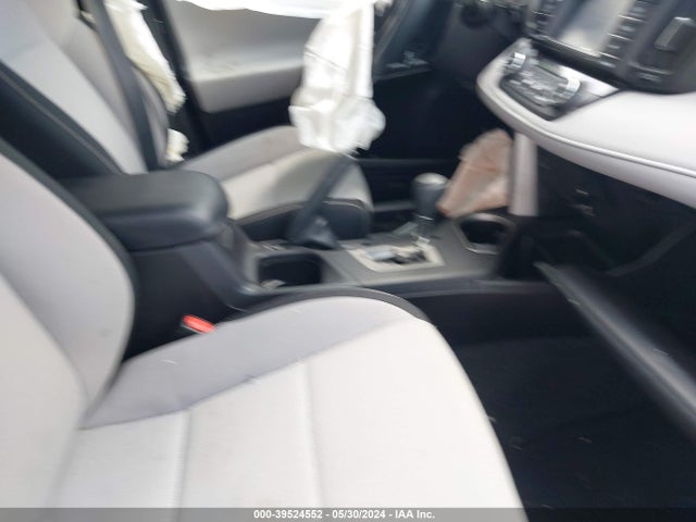 Toyota Rav4 Xle 2018 2T3WFREV0JW448124 Image 5