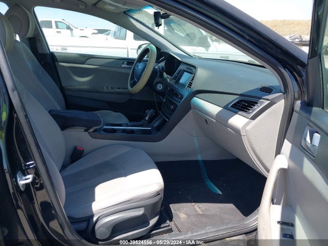 Hyundai SONATA SE 2016 5NPE24AF6GH395471 Image 5