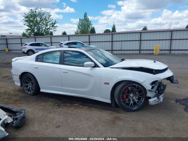 2C3CDXEJ7FH770135 Dodge Charger Srt 392