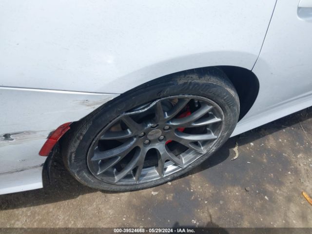 2C3CDXEJ7FH770135 Dodge Charger Srt 392