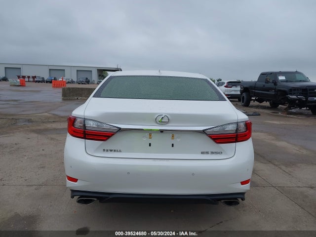 Lexus ES 350 2017 JTHBK1GG3H2248429 Image 16