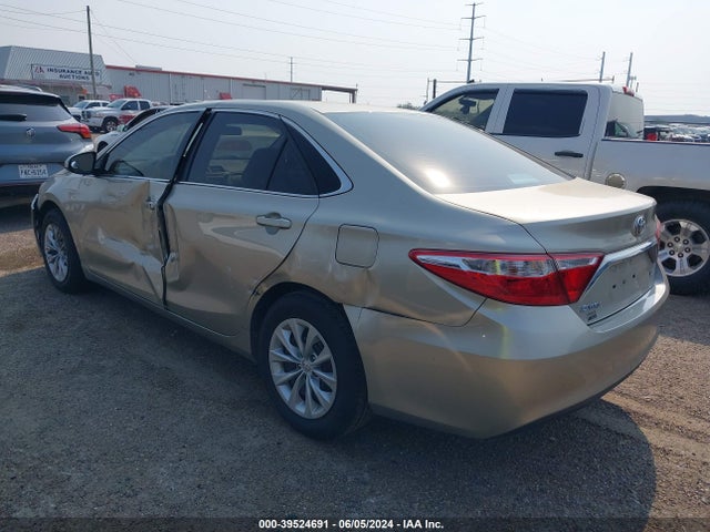 Toyota CAMRY LE 2015 4T4BF1FK5FR488516 Image 3