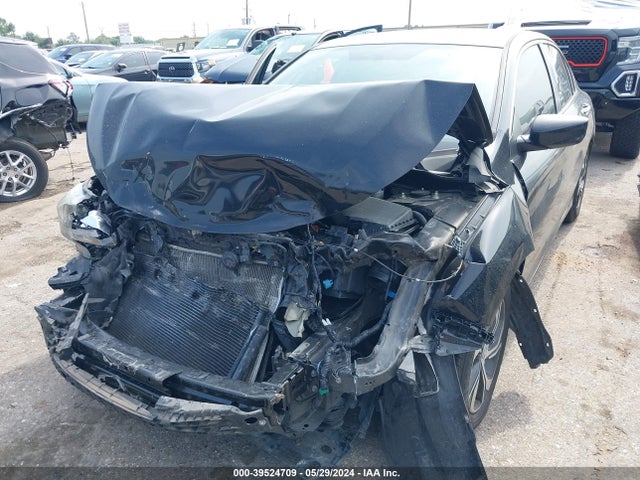 Honda ACCORD LX 2017 1HGCR2F32HA025893 Image 2