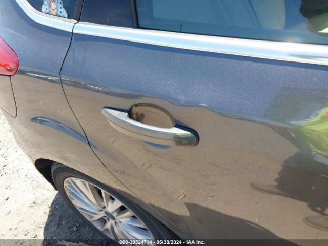 1FADP3N28GL260007 Ford Focus Titanium