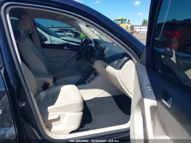 WVGBV7AX1GW607235 Volkswagen TIGUAN S