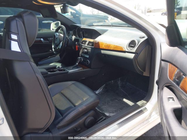 WDDGJ4HB6EG273750 Mercedes-Benz C 250