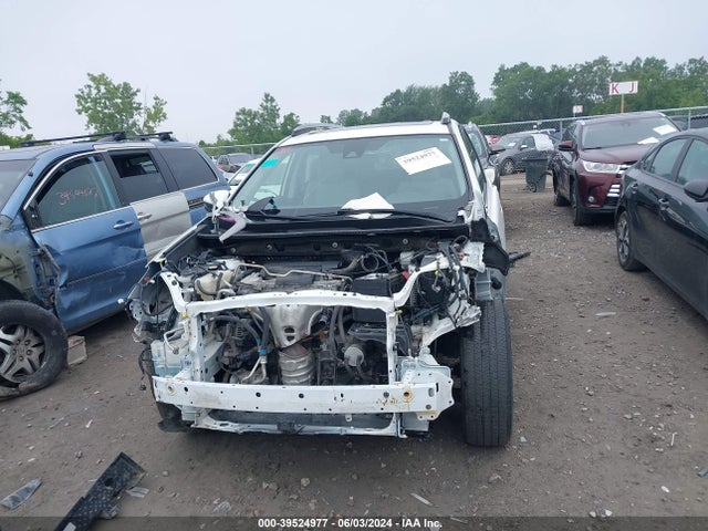 Toyota Rav4 Xle 2017 JTMRFREV1HJ126632 Image 13