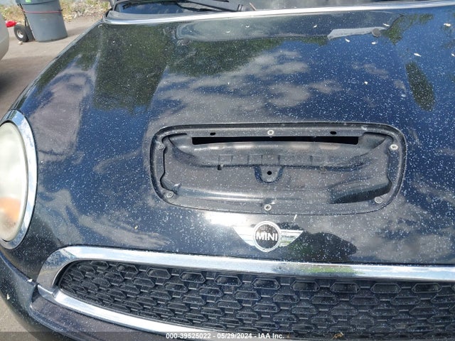 2011 MINI COOPER S CLUBMAN WMWZG3C58BTY30123 Photo 5