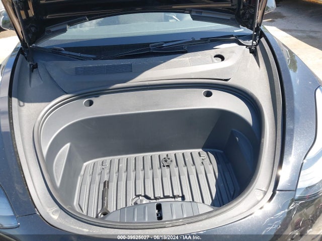 2023 TESLA MODEL 3 5YJ3E1EA5PF660410 Photo 9