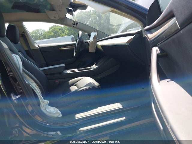 2023 TESLA MODEL 3 5YJ3E1EA5PF660410 Photo 4
