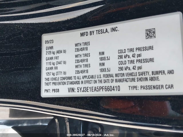 2023 TESLA MODEL 3 5YJ3E1EA5PF660410 Photo 8