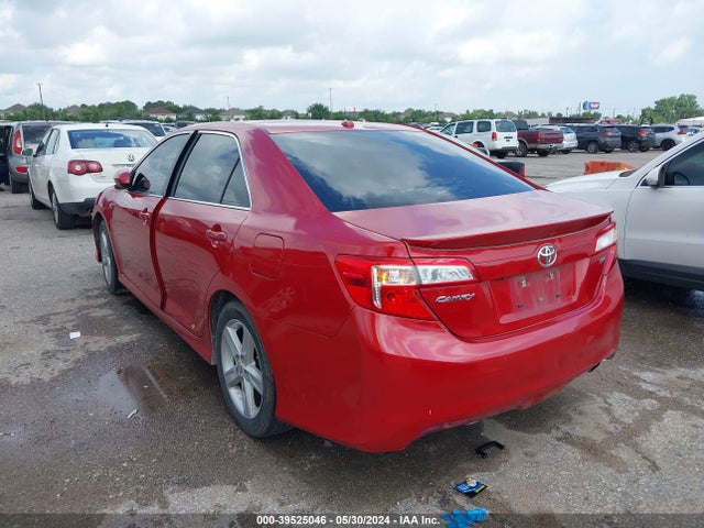 Toyota CAMRY SE 2014 4T1BF1FKXEU780929 Image 3