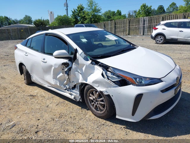 Toyota Prius Le 2021 JTDKAMFU1M3150324 Image 1
